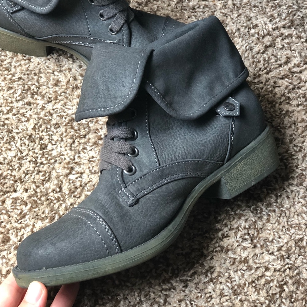 Rocker Dog Grey Booties